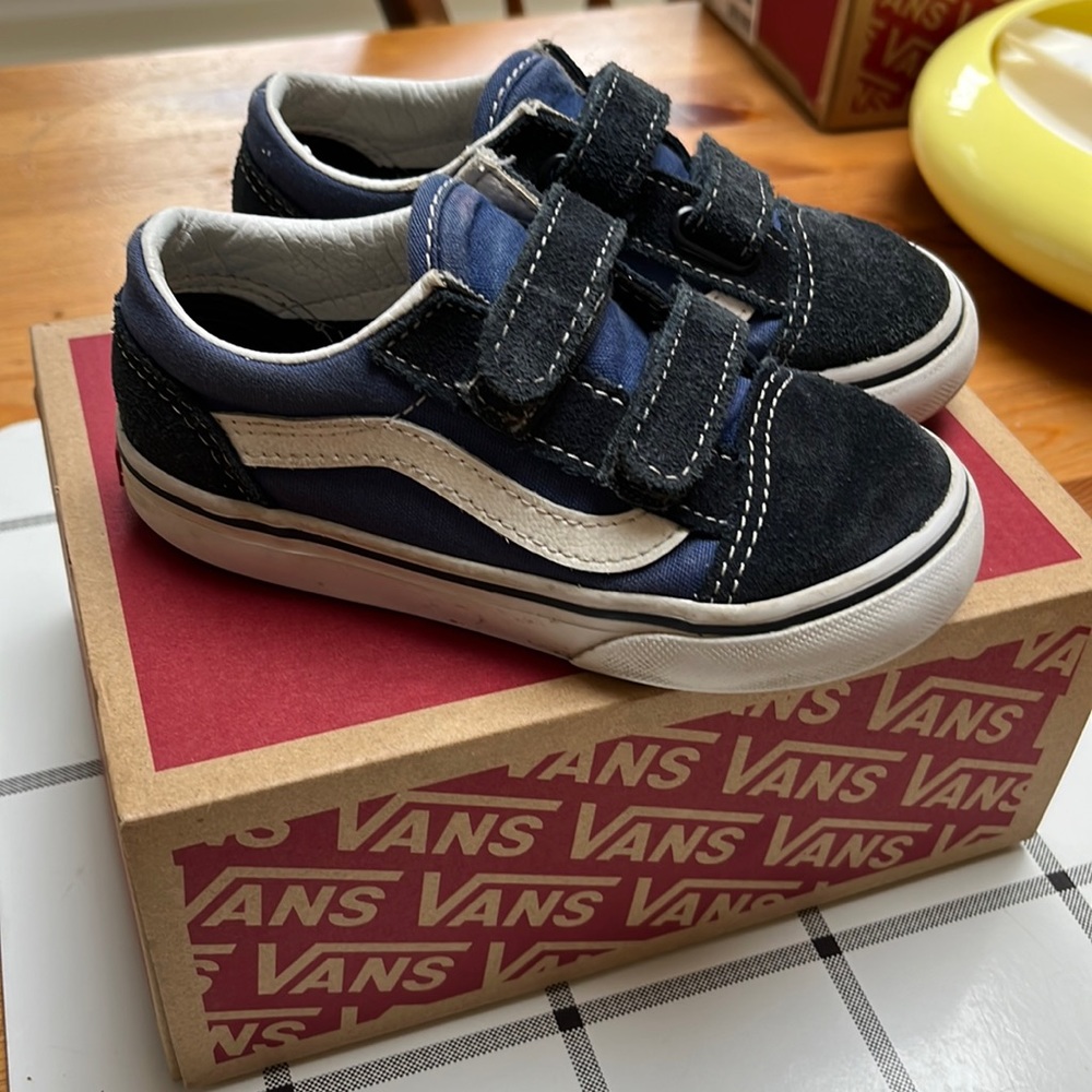 Vans old skool v sneakers 8.5T